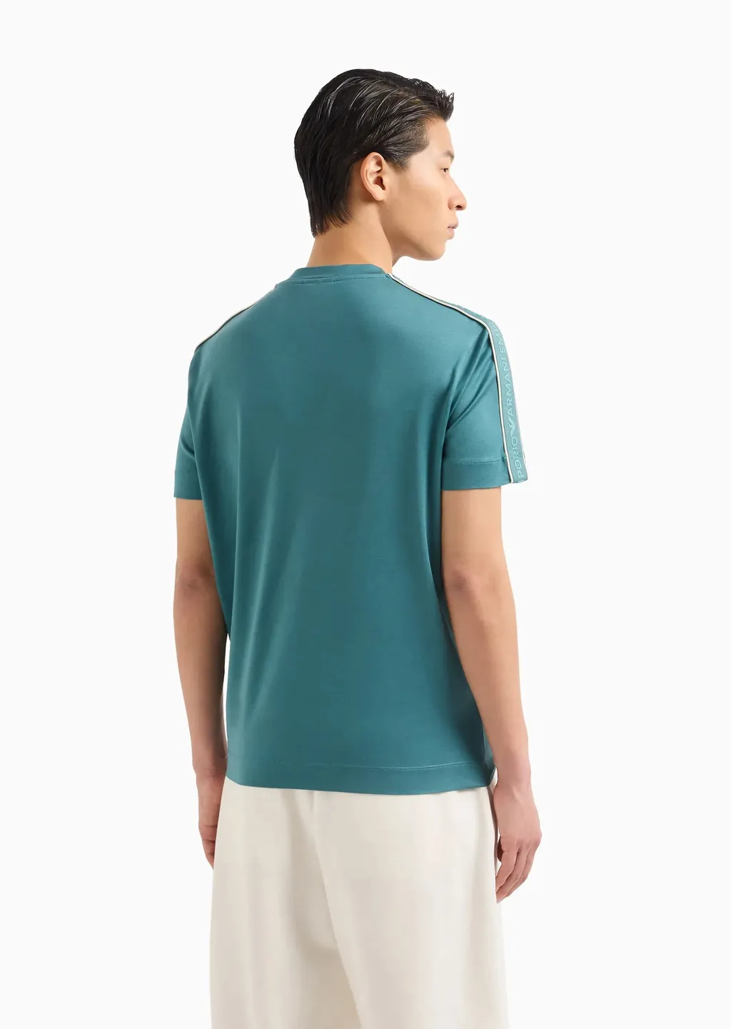 Футболка  - фото 1