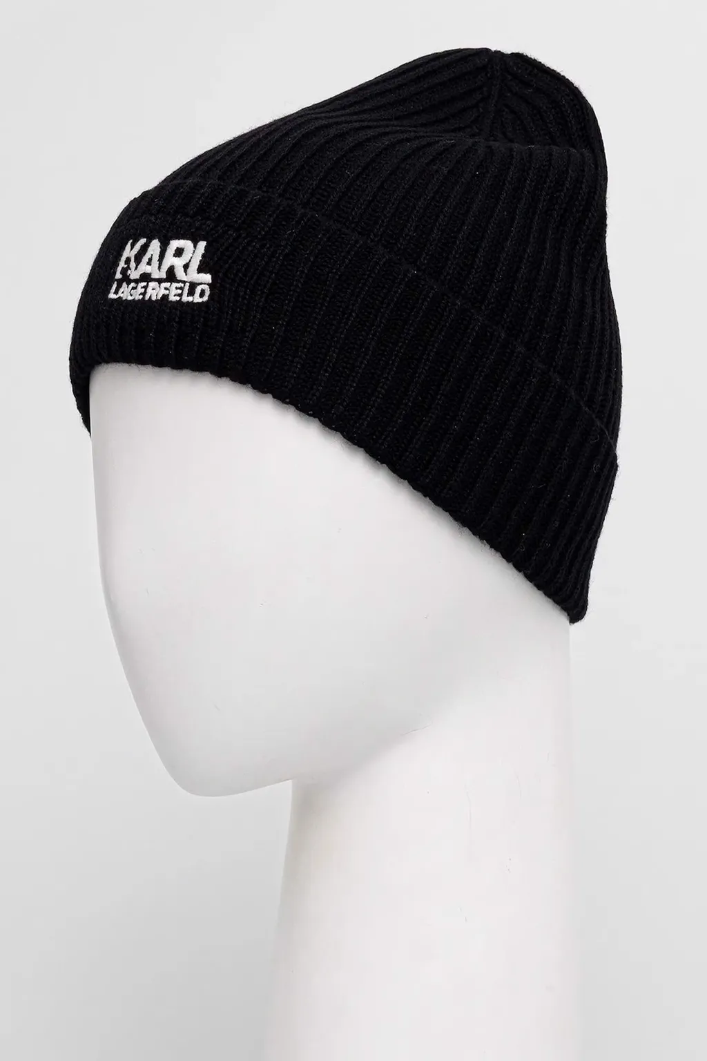 Шапка  - фото 1