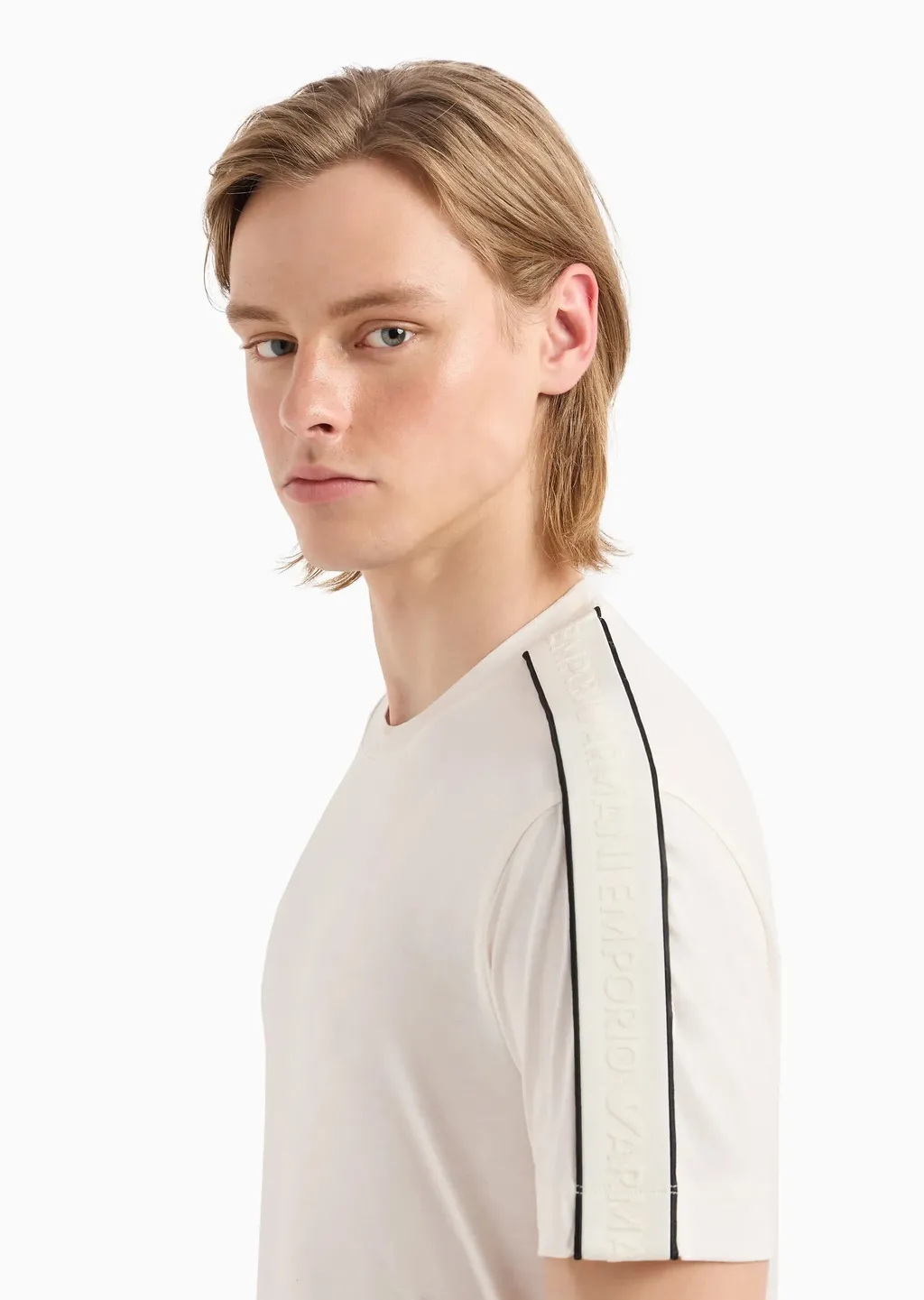 Футболка  - фото 1