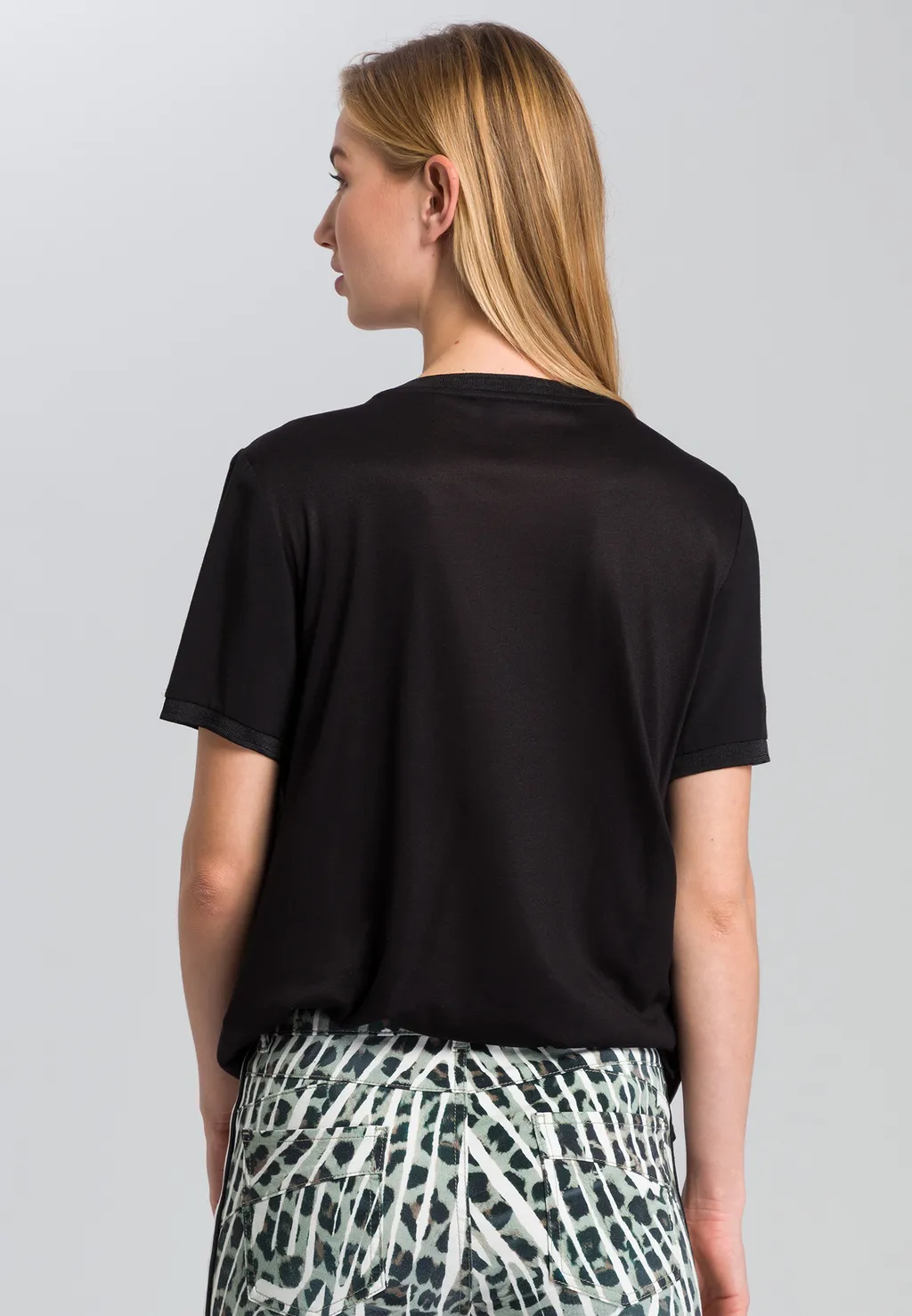 Футболка  - фото 3