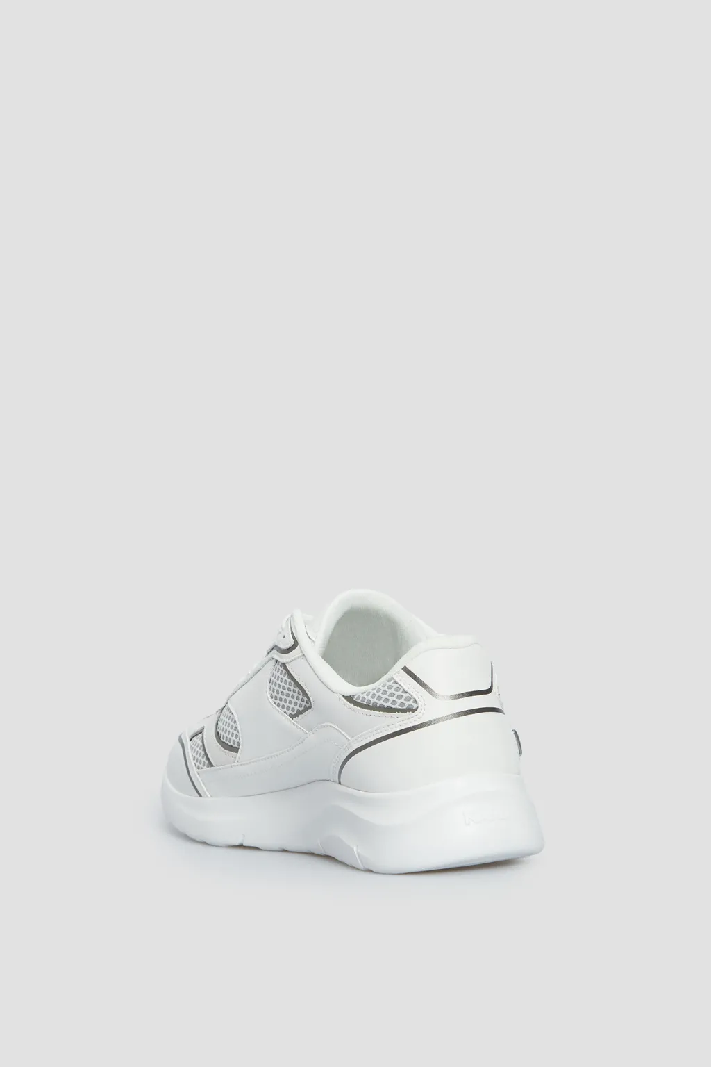 Кросівки  - фото 1