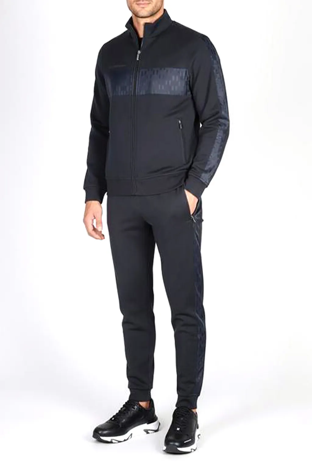 Спортивний костюм 