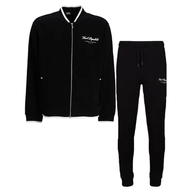 Спортивний костюм