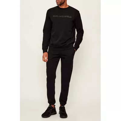 Спортивний костюм