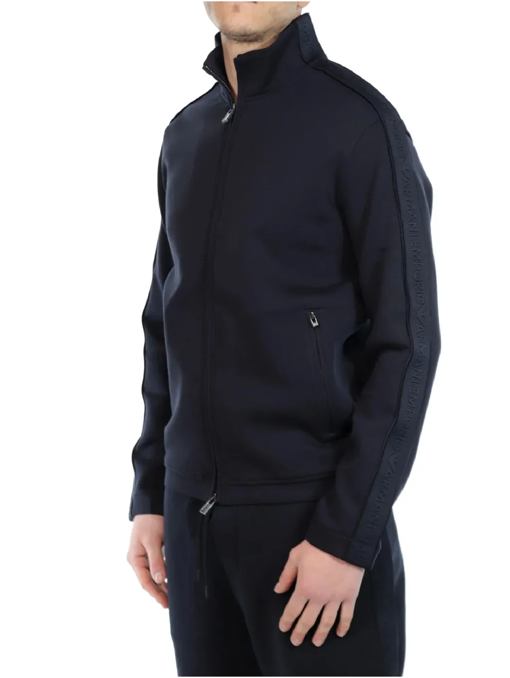 Спортивный костюм  - фото 2